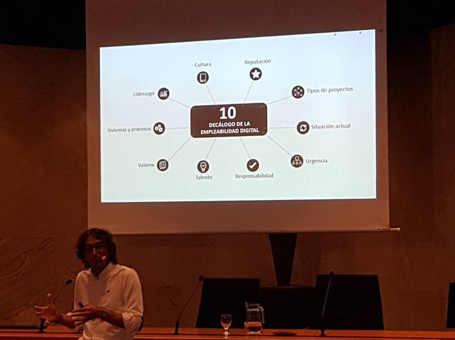 Decálogo para la empleabilidad digital Decálogo para la empleabilidad digital